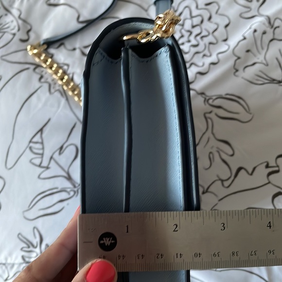 Daniela Large Saffiano Leather Crossbody Bag - Picture 7 of 7